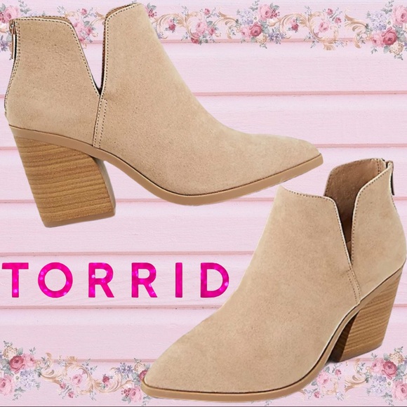 torrid Shoes - TORRID TAUPE FAUX SUEDE POINTED TOE V-CUT BOOTIE Ankle Boots Size 8.5 Wide NIB